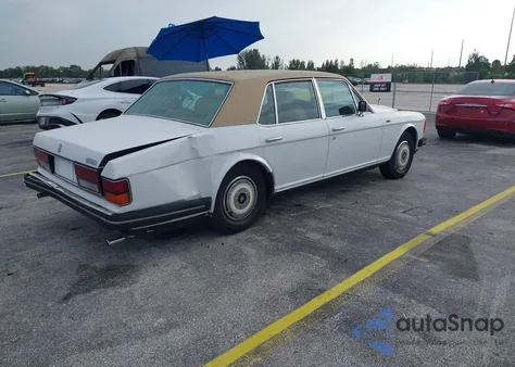 1986 Rolls-Royce Silver Spirit from USA, damaged, VIN SCAZS42A2GCX14680